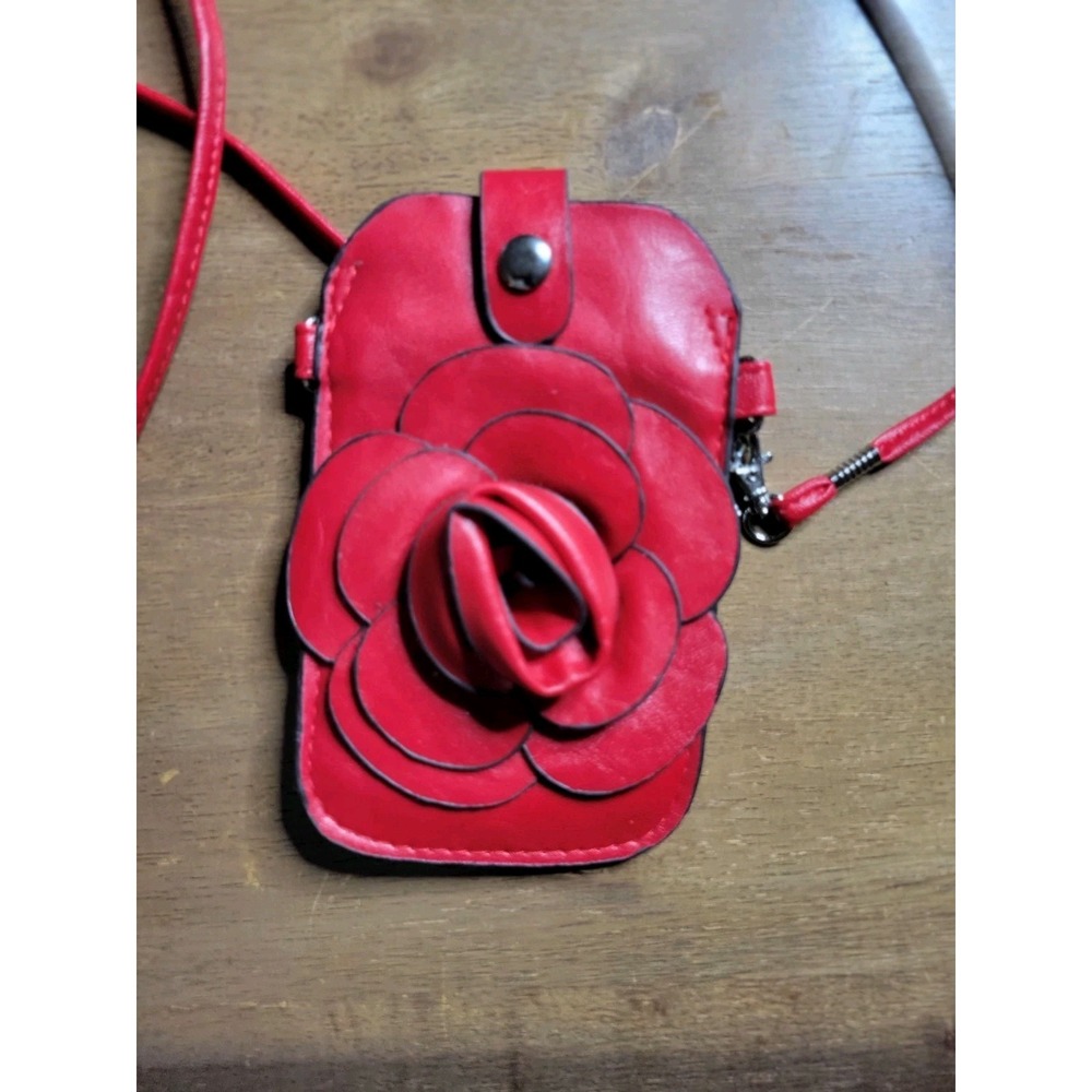 Red 3D Rose Floral Phone Crossbody Bag‎ Tech Pouch with Card Slot
